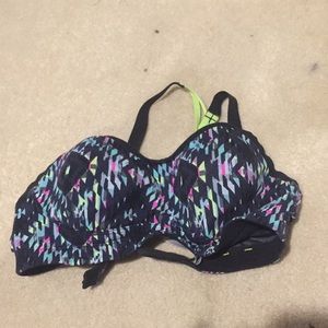 Victoria secret sports bra